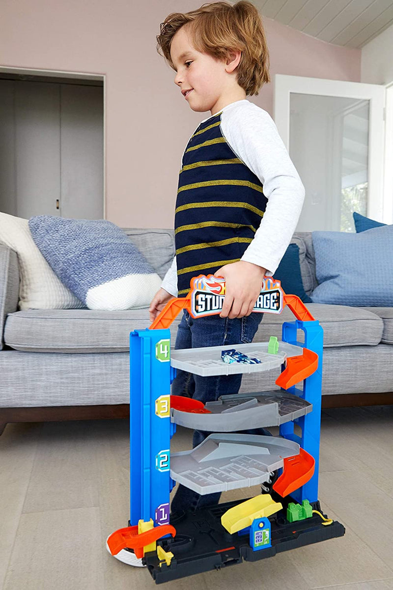 Hot Wheels City Stunt Garage Play Set Gift Idea for Ages 3 to 8 years